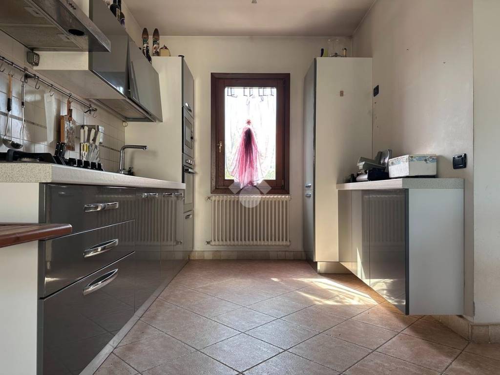 appartamento in vendita a Pove del Grappa