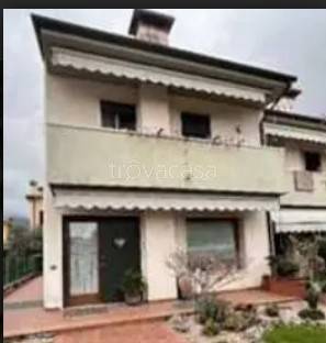 appartamento in vendita a Pove del Grappa