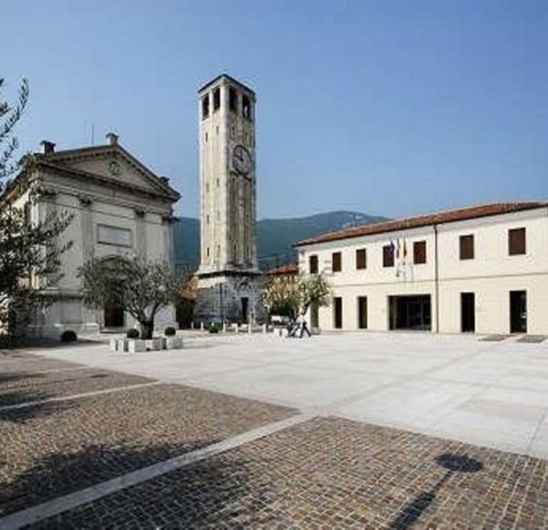 appartamento in vendita a Pove del Grappa