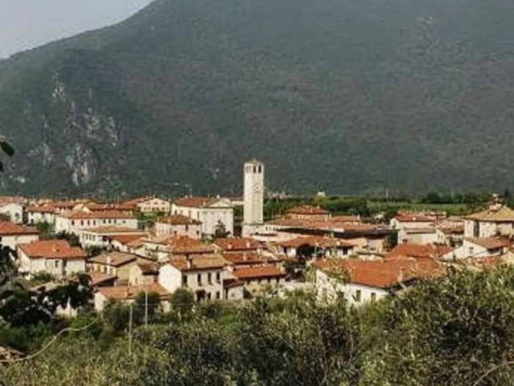 casa indipendente in vendita a Pove del Grappa
