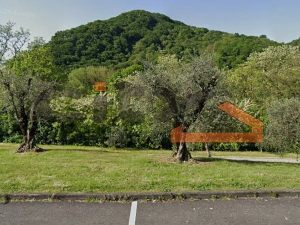 terreno edificabile in vendita a Pove del Grappa