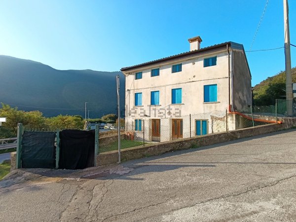 appartamento in vendita a Pove del Grappa