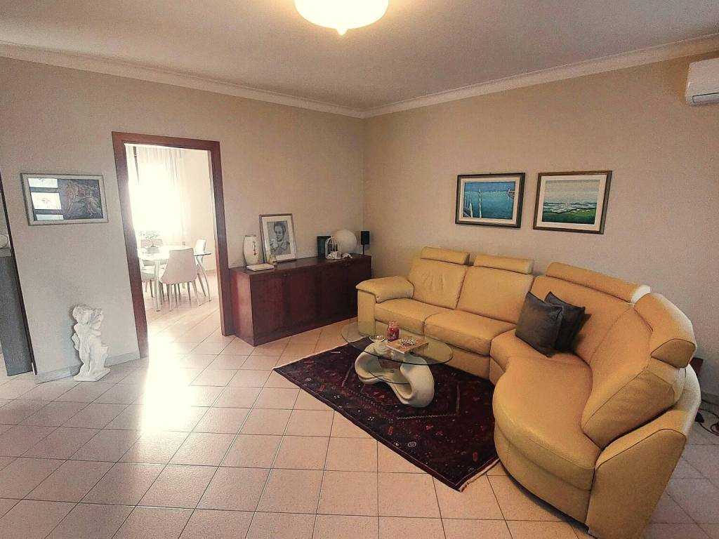 casa indipendente in vendita a Pove del Grappa