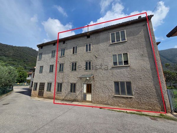 casa indipendente in vendita a Pove del Grappa