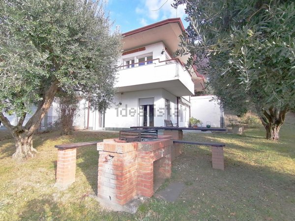 casa indipendente in vendita a Pove del Grappa