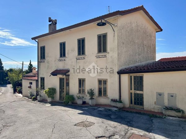 appartamento in vendita a Pove del Grappa