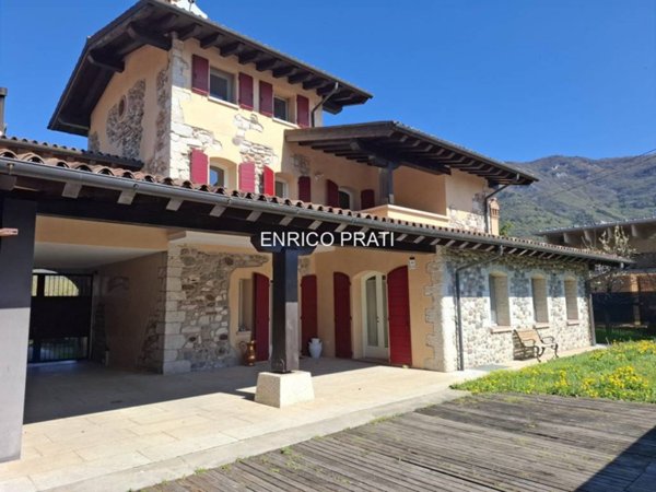 casa indipendente in vendita a Pove del Grappa