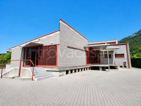 casa indipendente in vendita a Pove del Grappa