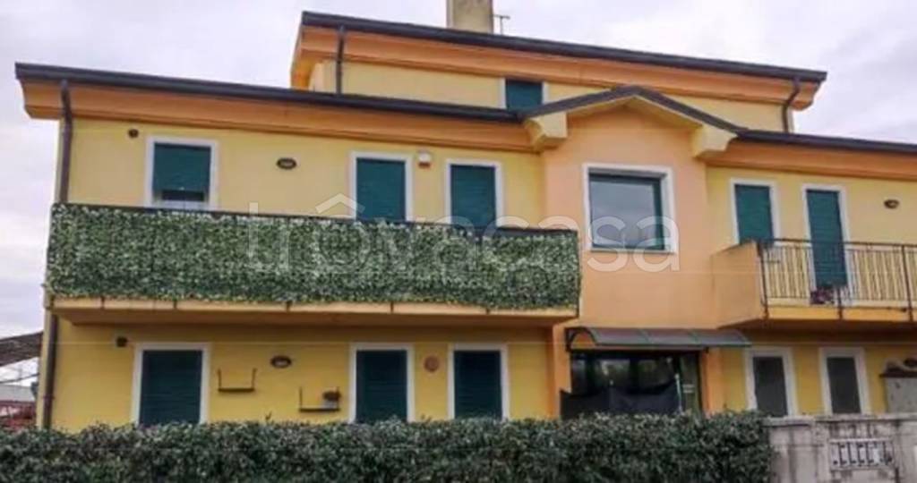 appartamento in vendita a Pozzoleone