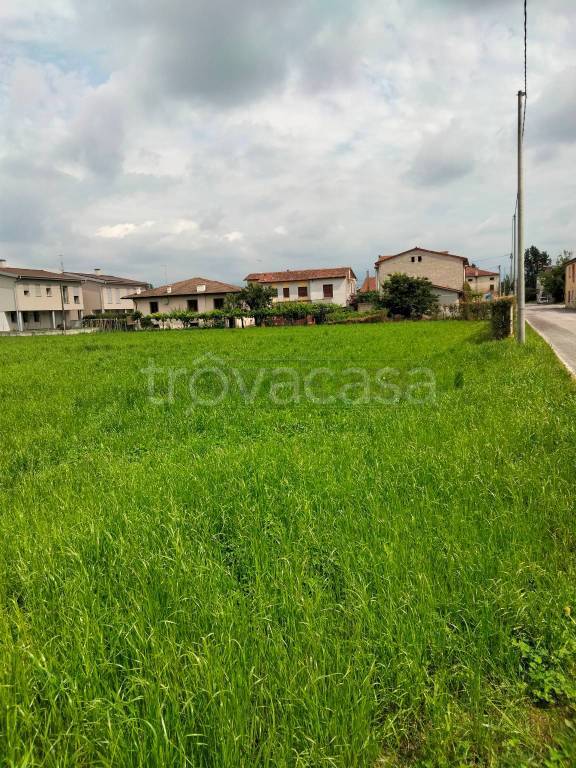 bifamiliare in vendita a Pozzoleone in zona Belvedere