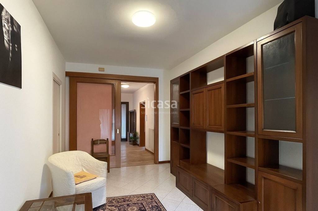 casa indipendente in vendita a Pozzoleone