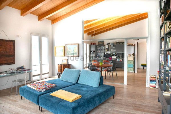 casa indipendente in vendita a Pozzoleone