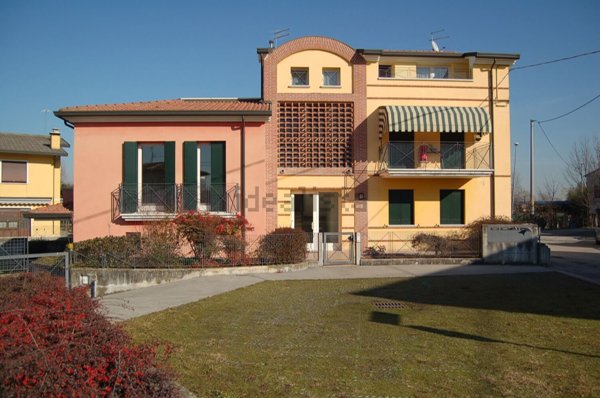 appartamento in vendita a Pozzoleone