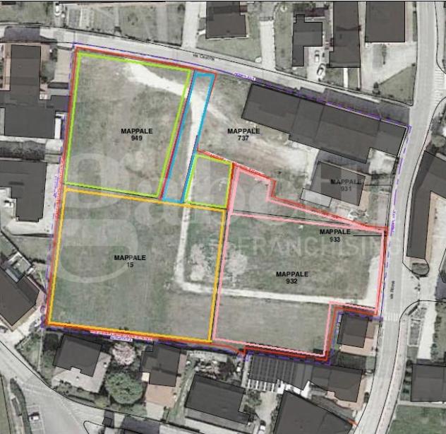 terreno edificabile in vendita a Pozzoleone