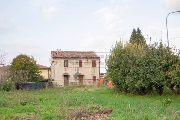 casa indipendente in vendita a Quinto Vicentino