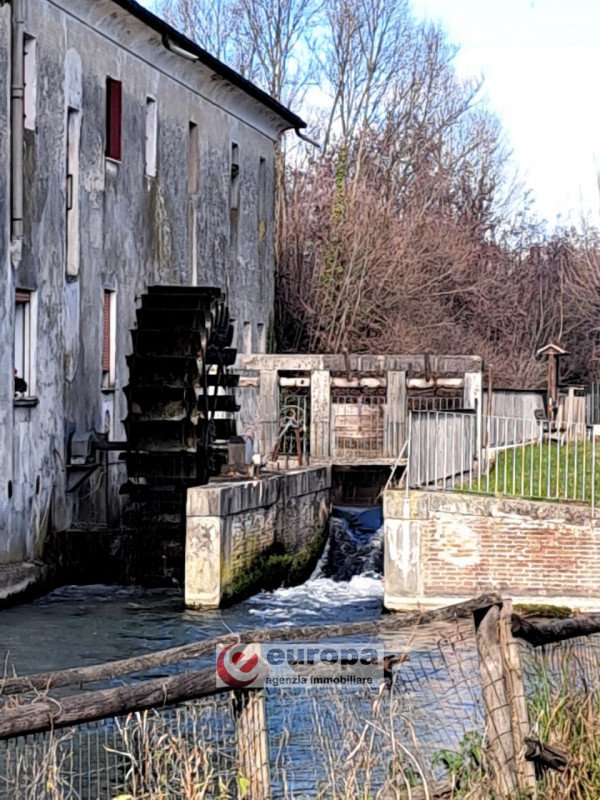 casale in vendita a Quinto Vicentino in zona Lanzè