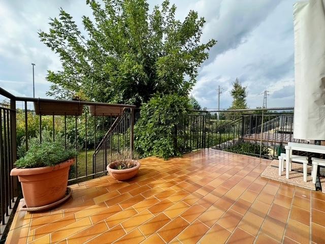 casa indipendente in vendita a Quinto Vicentino in zona Lanzè