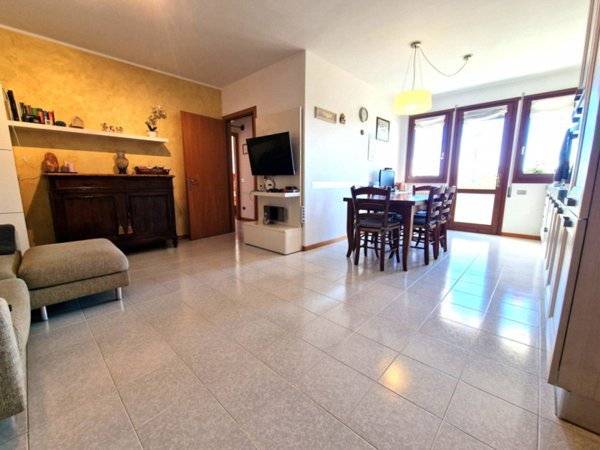 appartamento in vendita a Quinto Vicentino in zona Valproto