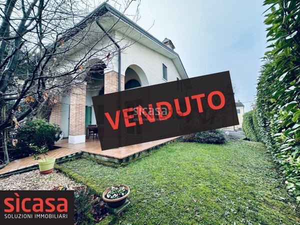 casa indipendente in vendita a Quinto Vicentino