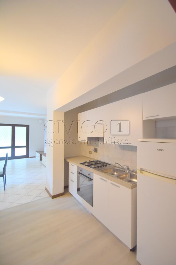 appartamento in vendita a Quinto Vicentino in zona Villaggio Monte Grappa