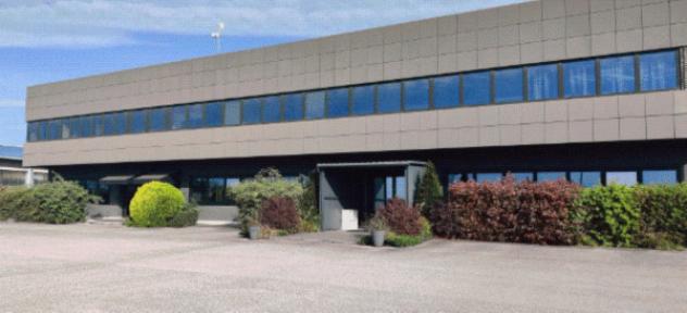 locale commerciale in vendita a Quinto Vicentino