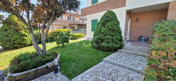 casa indipendente in vendita a Quinto Vicentino