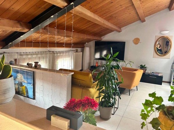appartamento in vendita a Quinto Vicentino in zona Valproto
