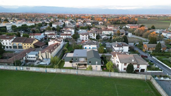 appartamento in vendita a Quinto Vicentino