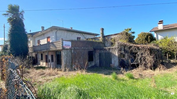 casa indipendente in vendita a Quinto Vicentino in zona Valproto