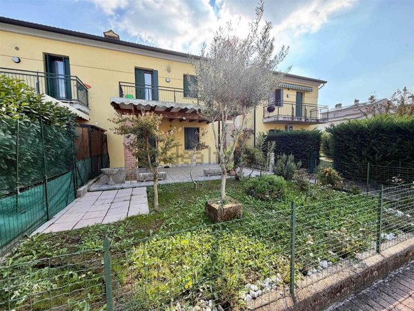 appartamento in vendita a Quinto Vicentino in zona Valproto