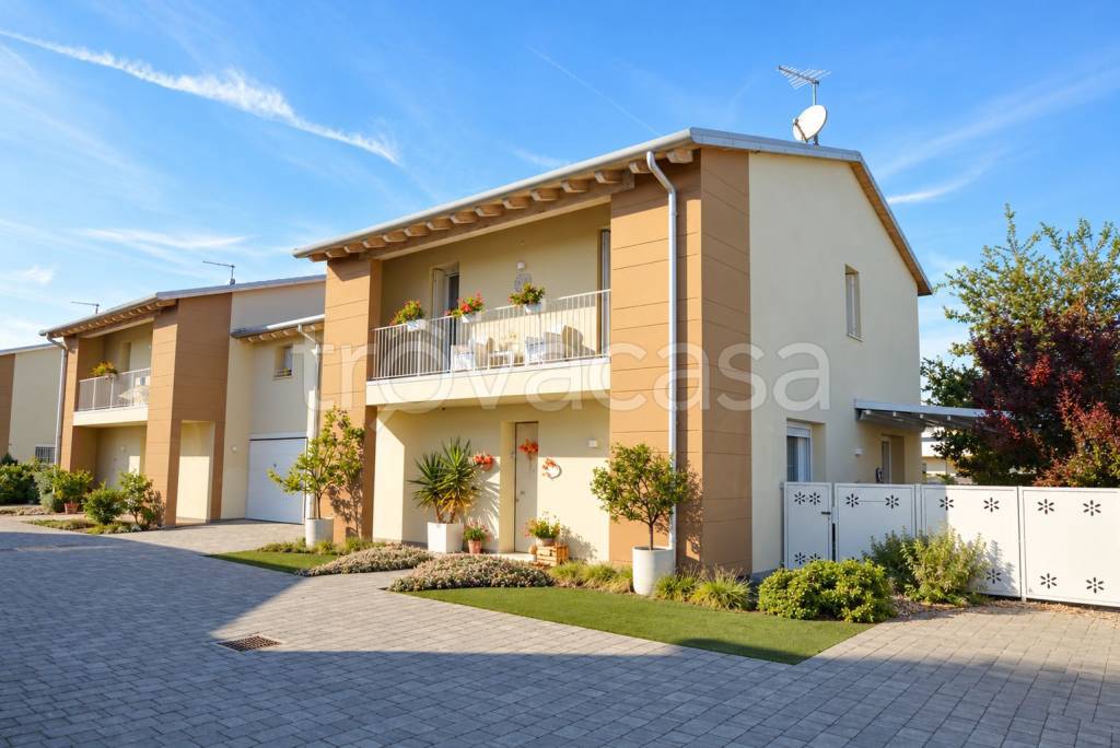 casa indipendente in vendita a Quinto Vicentino