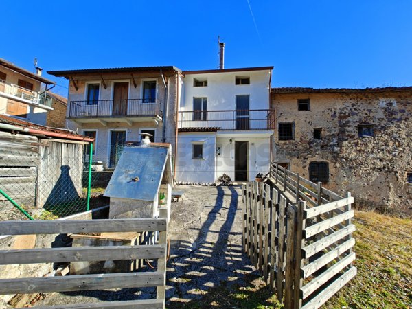 terreno edificabile in vendita a Recoaro Terme in zona Fongara