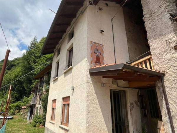 casa indipendente in vendita a Recoaro Terme