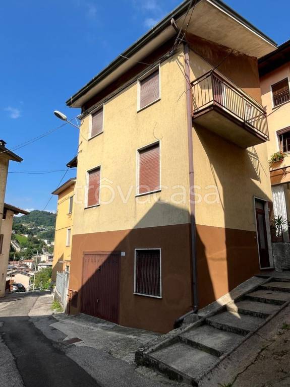 casa indipendente in vendita a Recoaro Terme