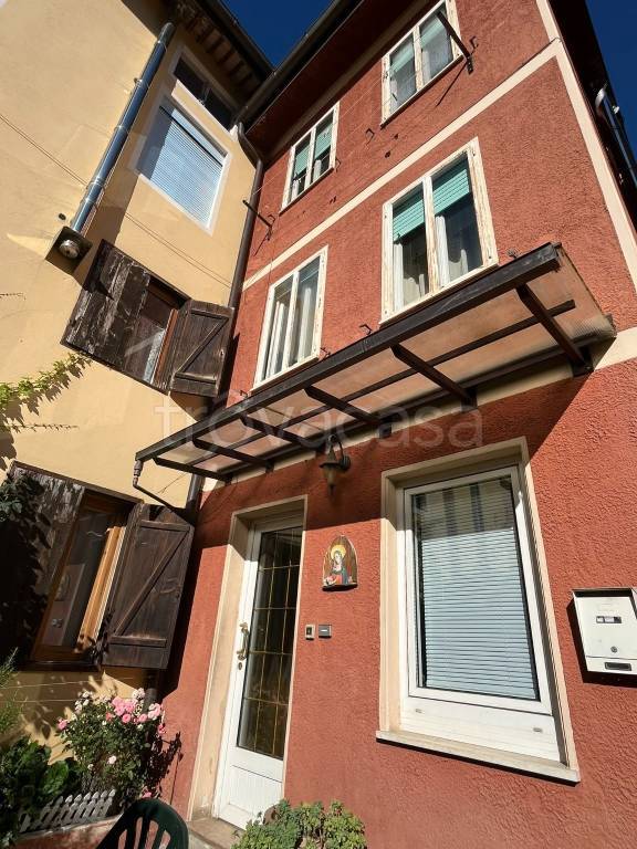 casa indipendente in vendita a Recoaro Terme