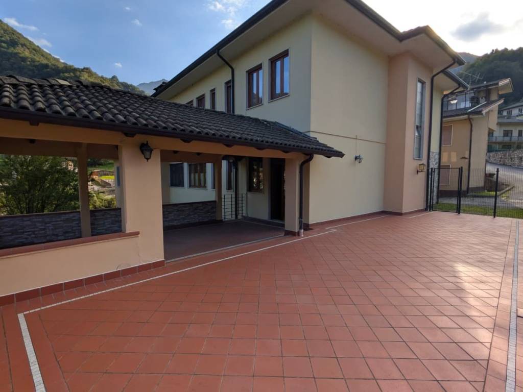 negozio in vendita a Recoaro Terme