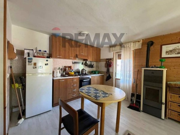 appartamento in vendita a Recoaro Terme in zona Merendaore