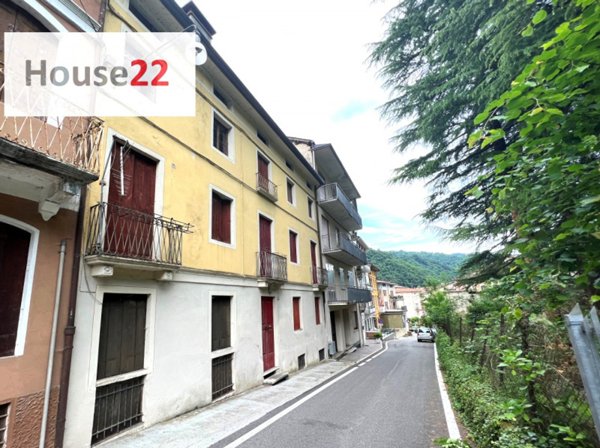 intera palazzina in vendita a Recoaro Terme