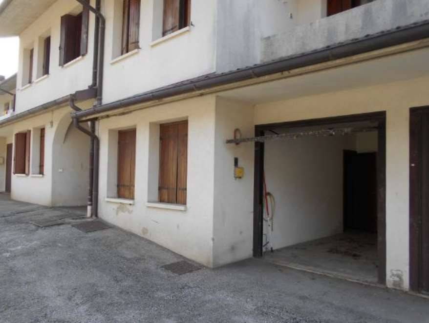 appartamento in vendita a Recoaro Terme in zona Rovegliana