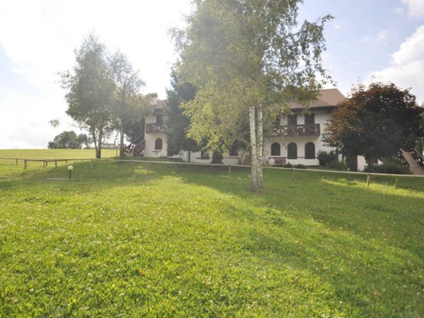 appartamento in vendita a Roana in zona Canove