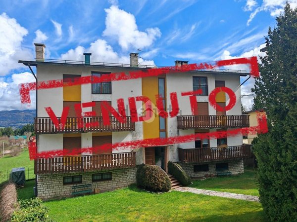 appartamento in vendita a Roana in zona Cesuna