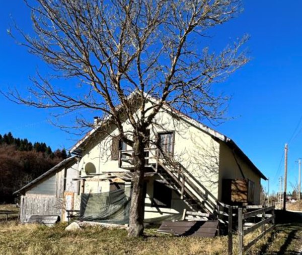 casa indipendente in vendita a Roana