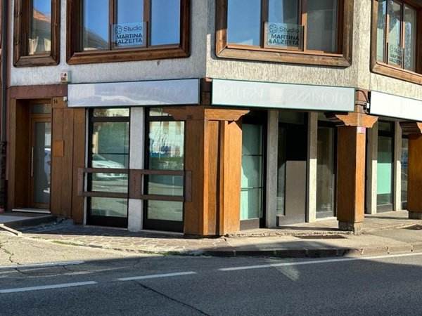 quadrivano in vendita a Roana in zona Canove