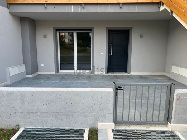 appartamento in vendita a Roana in zona Treschè Conca