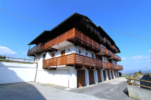 appartamento in vendita a Roana in zona Treschè Conca
