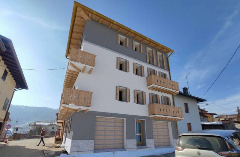 casa indipendente in vendita a Roana in zona Cesuna