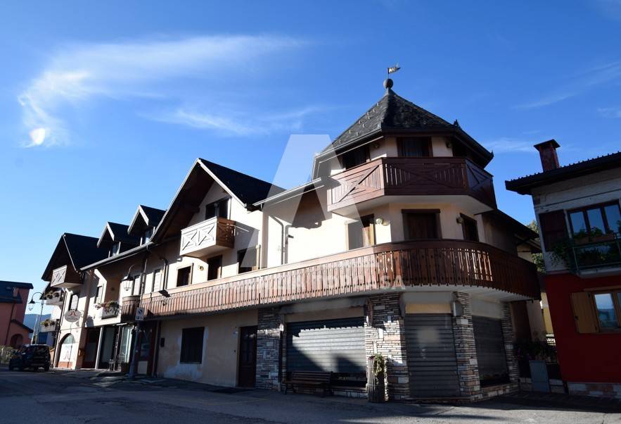 appartamento in vendita a Roana in zona Canove