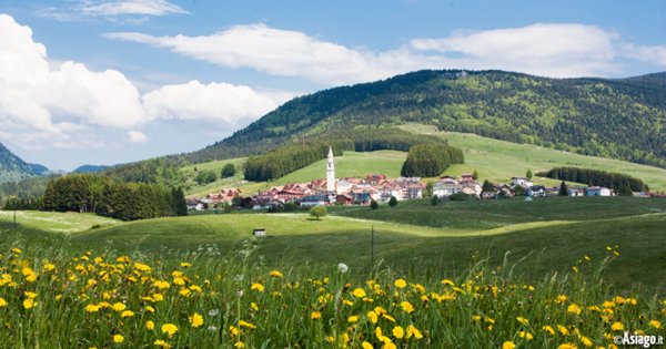 appartamento in vendita a Roana in zona Canove
