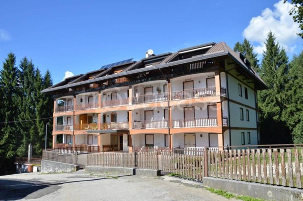 appartamento in vendita a Roana in zona Canove