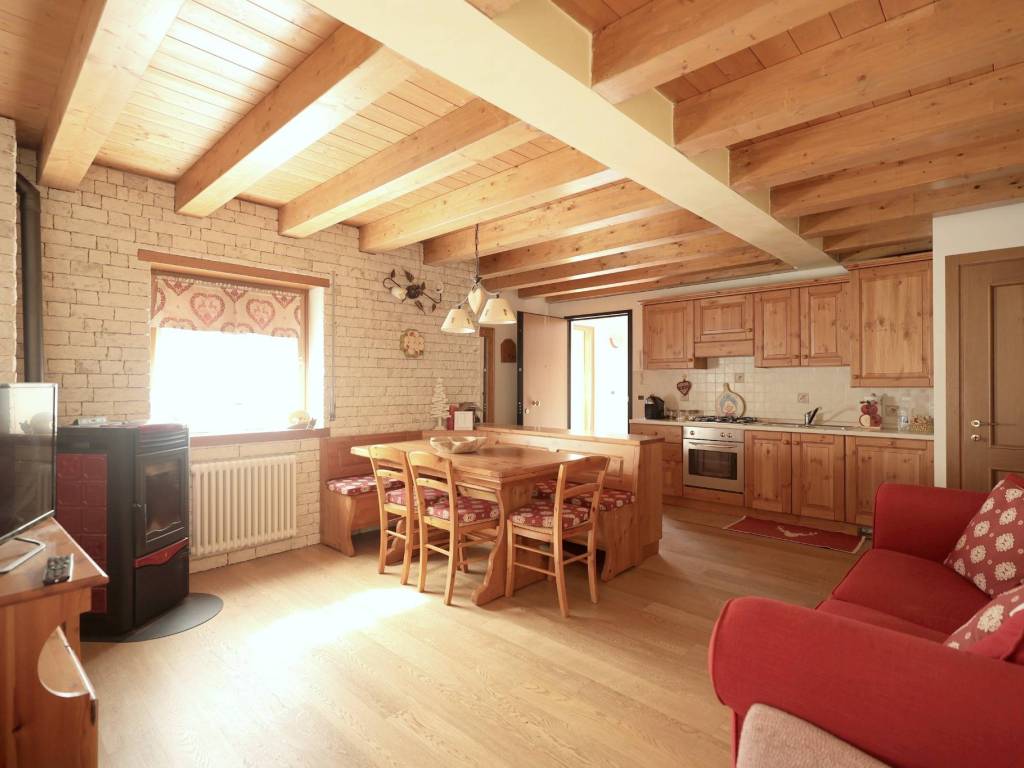appartamento in vendita a Roana